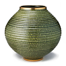 Load image into Gallery viewer, Calinda Forest Green Tapered Vase